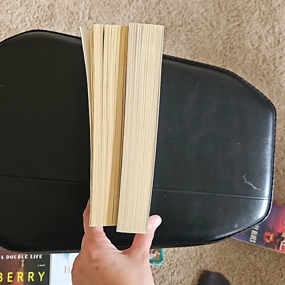 Romance book bundle - Picture 3 of 4